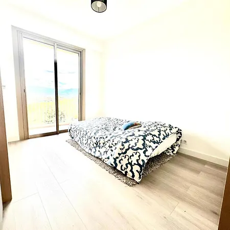 Appt 2 Bd-4 Pers-pool Wifi Tennis Park-sea View Lägenhet *
