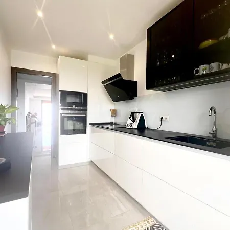 Daire Appt 2 Bd-4 Pers-pool Wifi Tennis Park-sea View *
